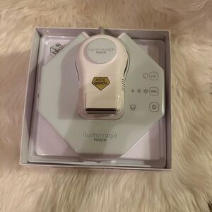Iluminage Touch Hair Removal Device